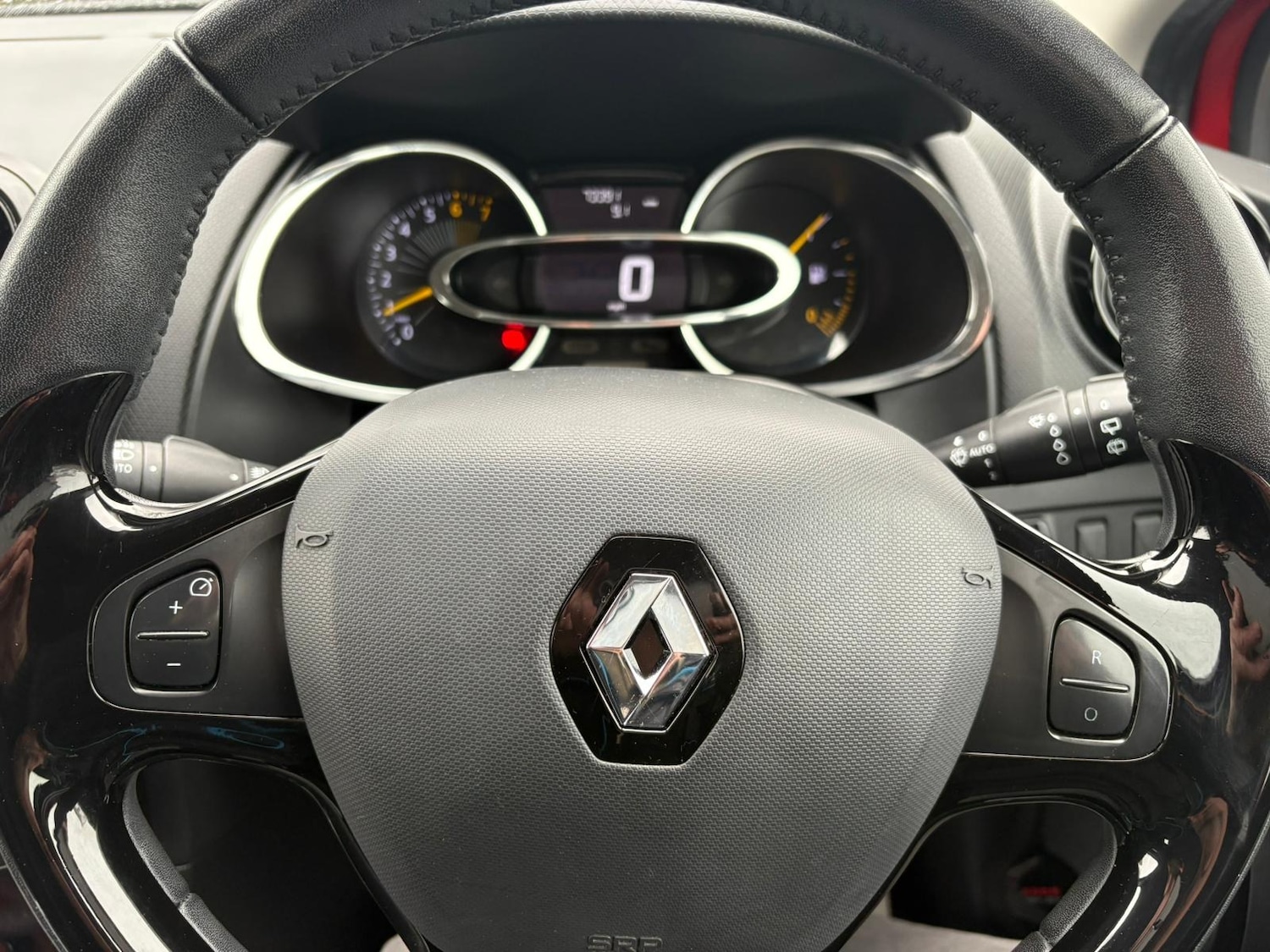 Used Renault Clio 2014 for sale - 77616481: Photo 12