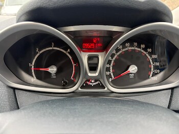 Used Ford Fiesta 2012 for sale - 77339254: Photo