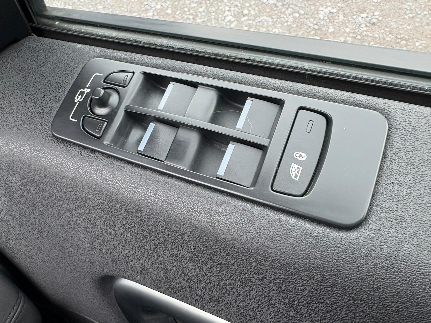 Used Land Rover Discovery Sport 2017 for sale - 76505569: Photo 15