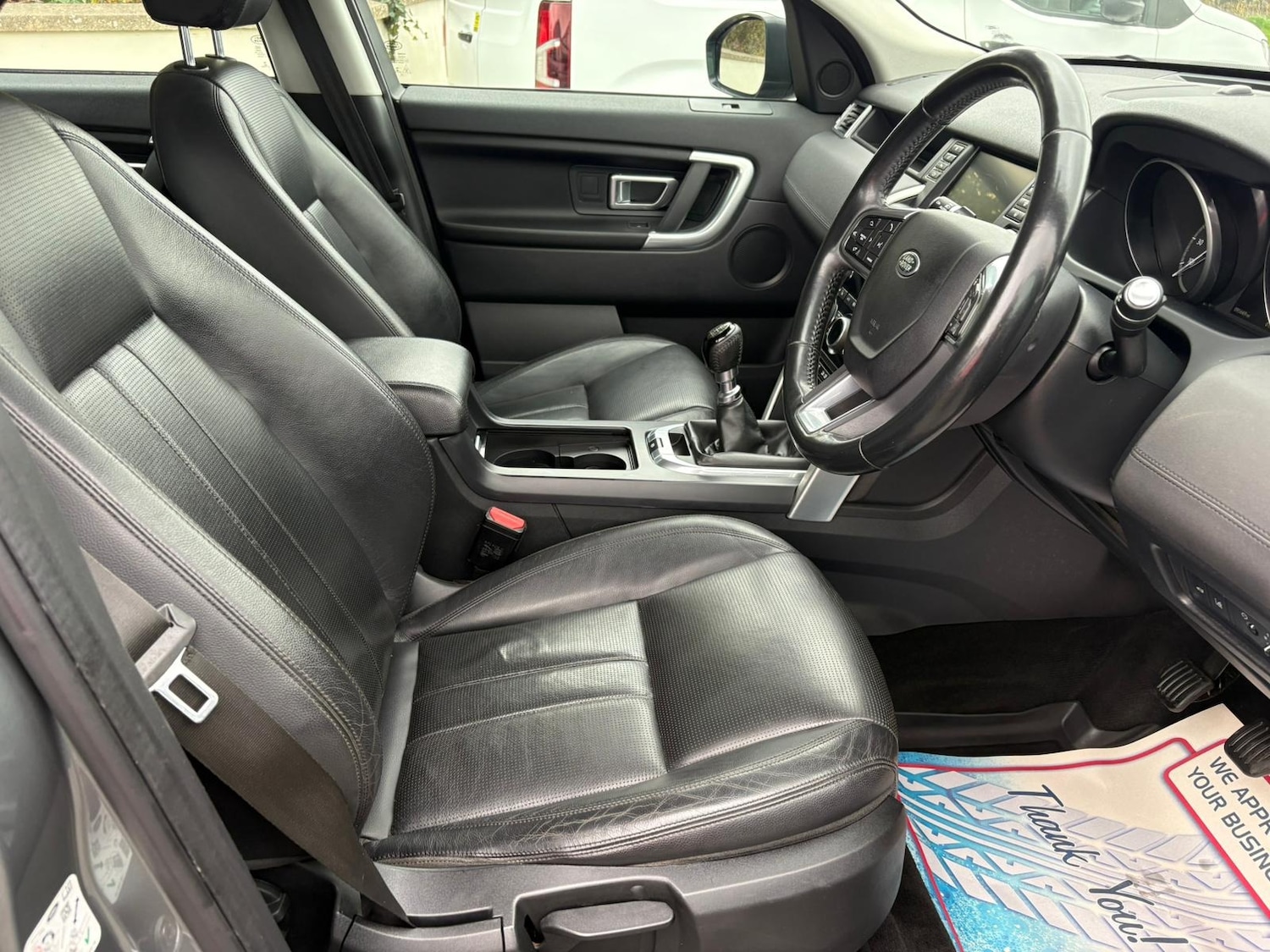 Used Land Rover Discovery Sport 2017 for sale - 76505569: Photo 2