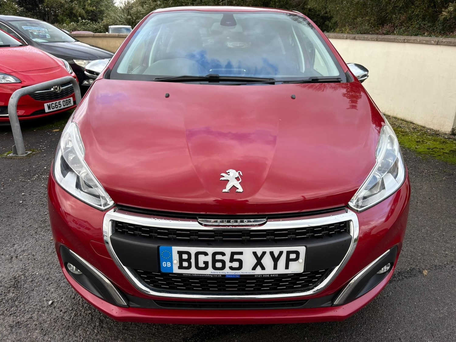 Used Peugeot 208 2015 for sale - 76426380: Photo 14