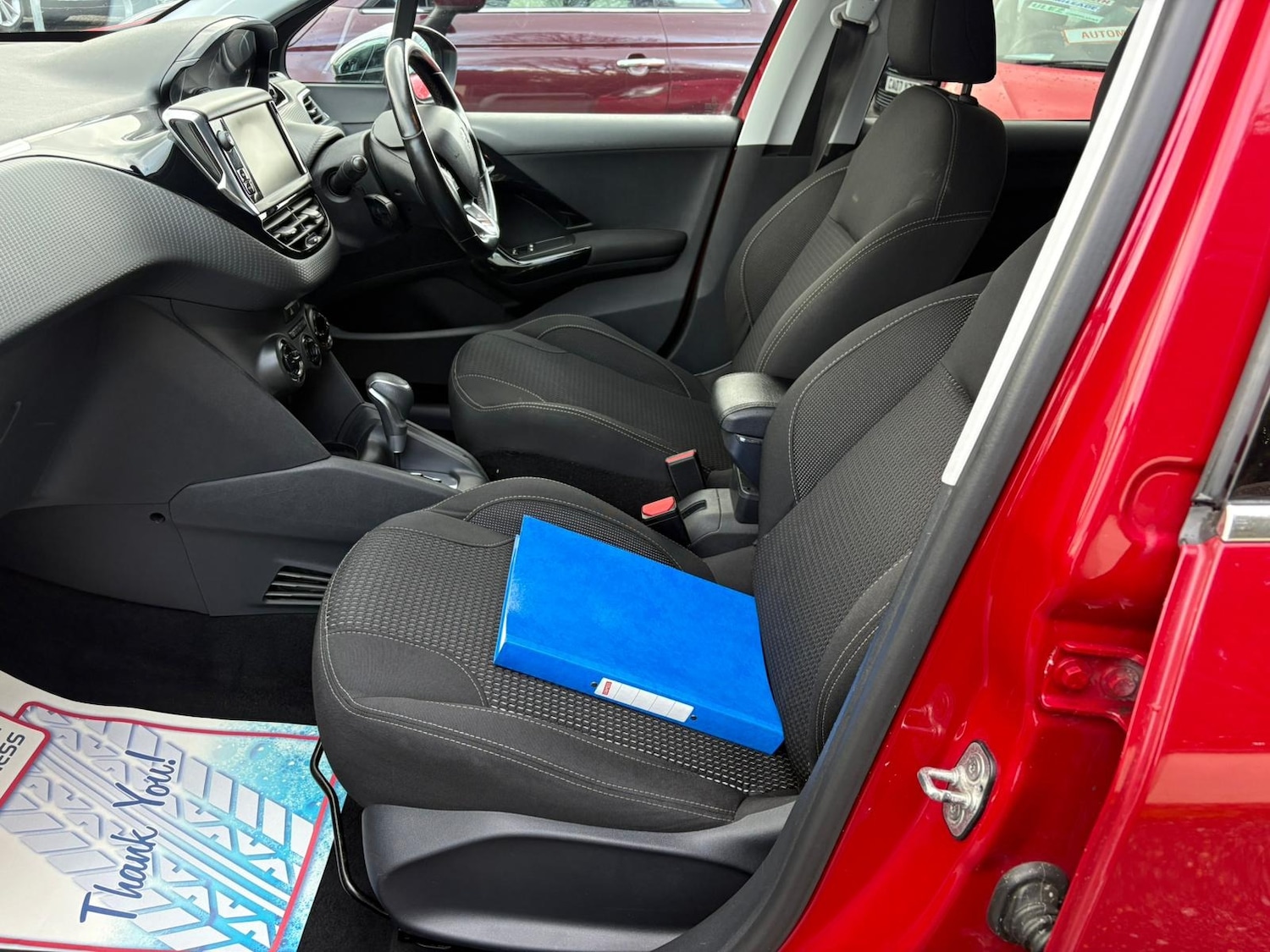 Used Peugeot 208 2015 for sale - 76426380: Photo 16