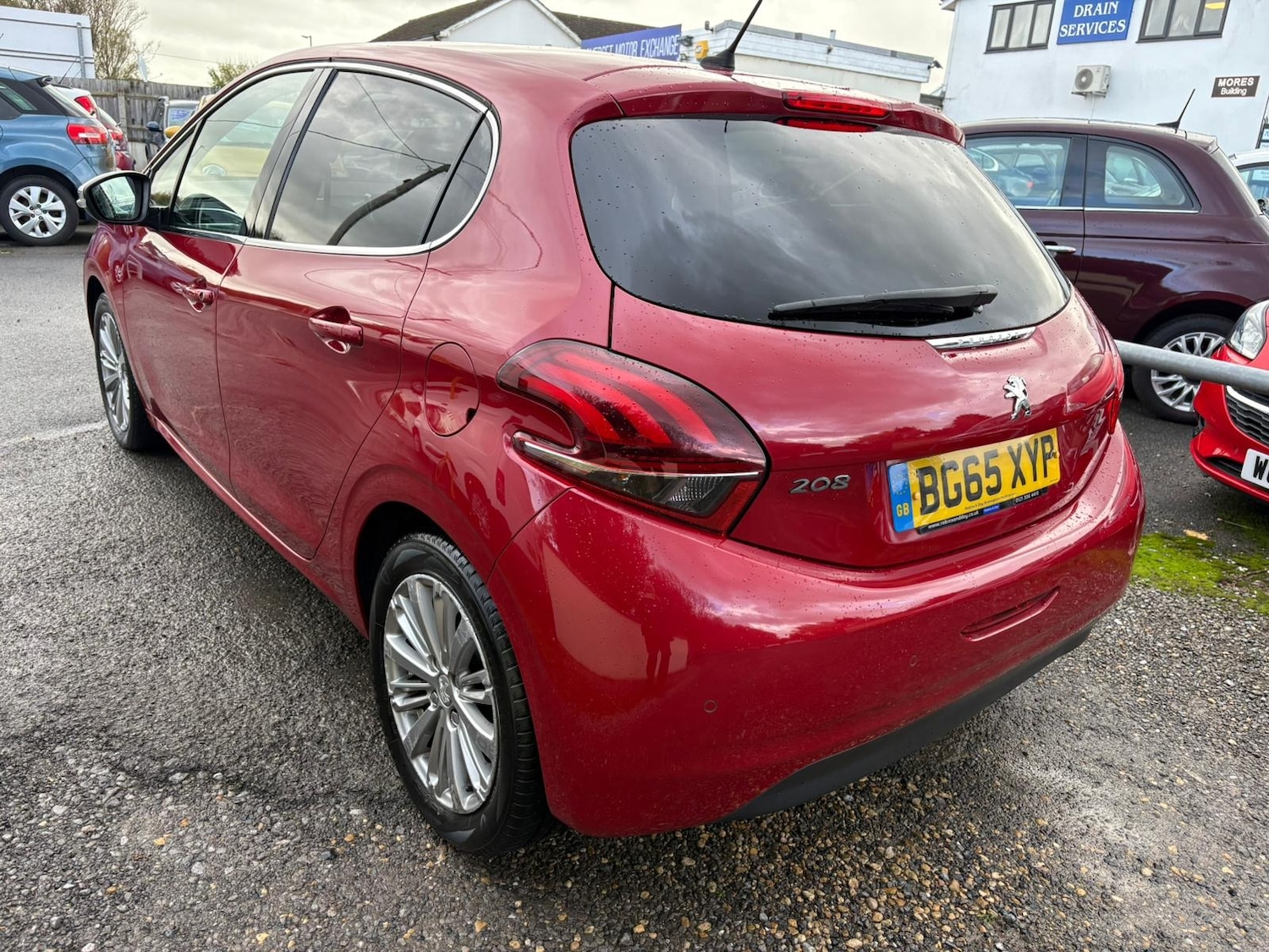 Used Peugeot 208 2015 for sale - 76426380: Photo 6