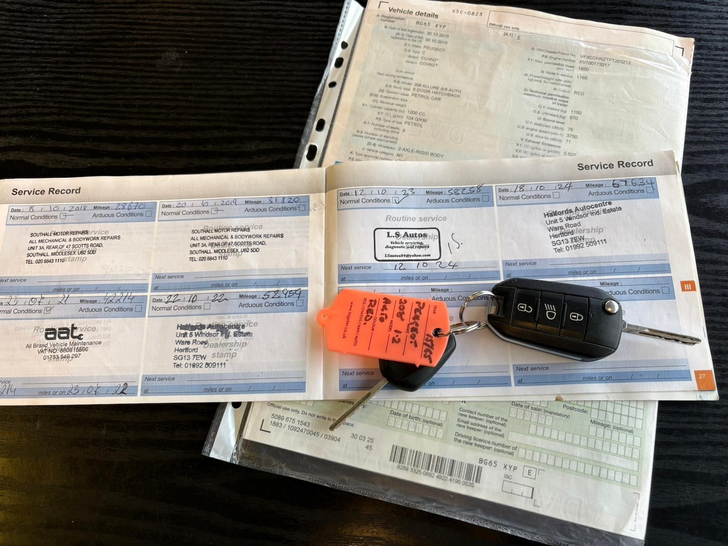 Used Peugeot 208 2015 for sale - 76426380: Photo 8