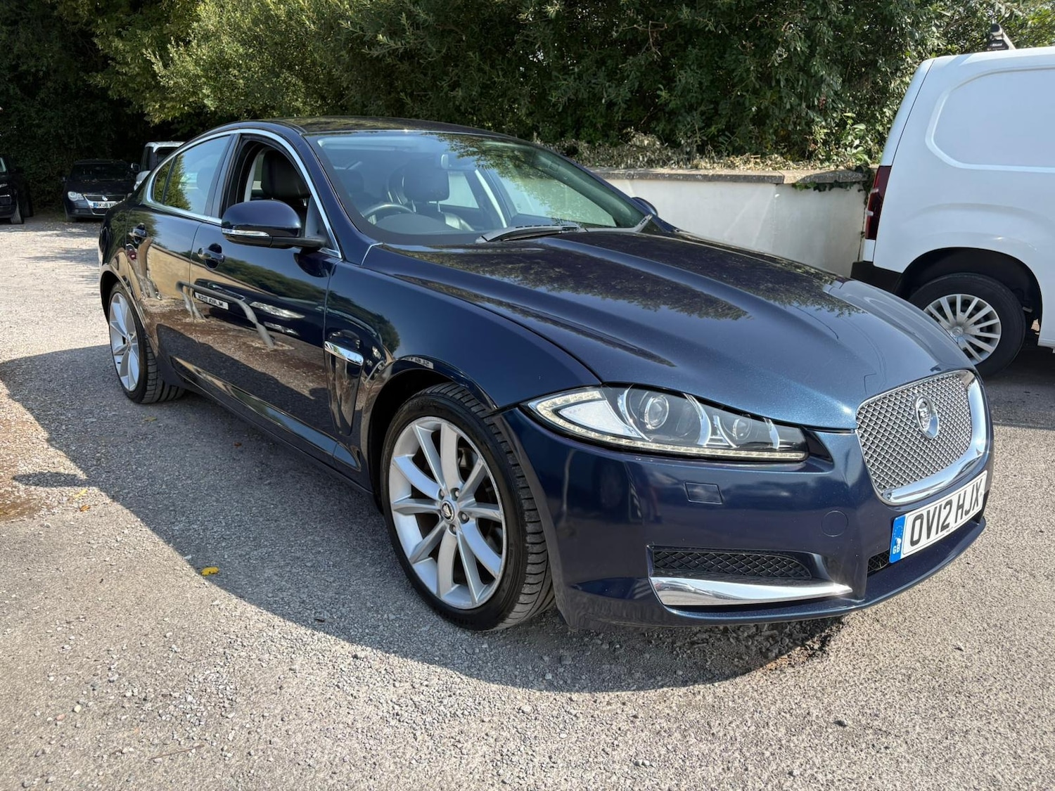 Used Jaguar XF 2012 for sale - 76541360: Photo 1