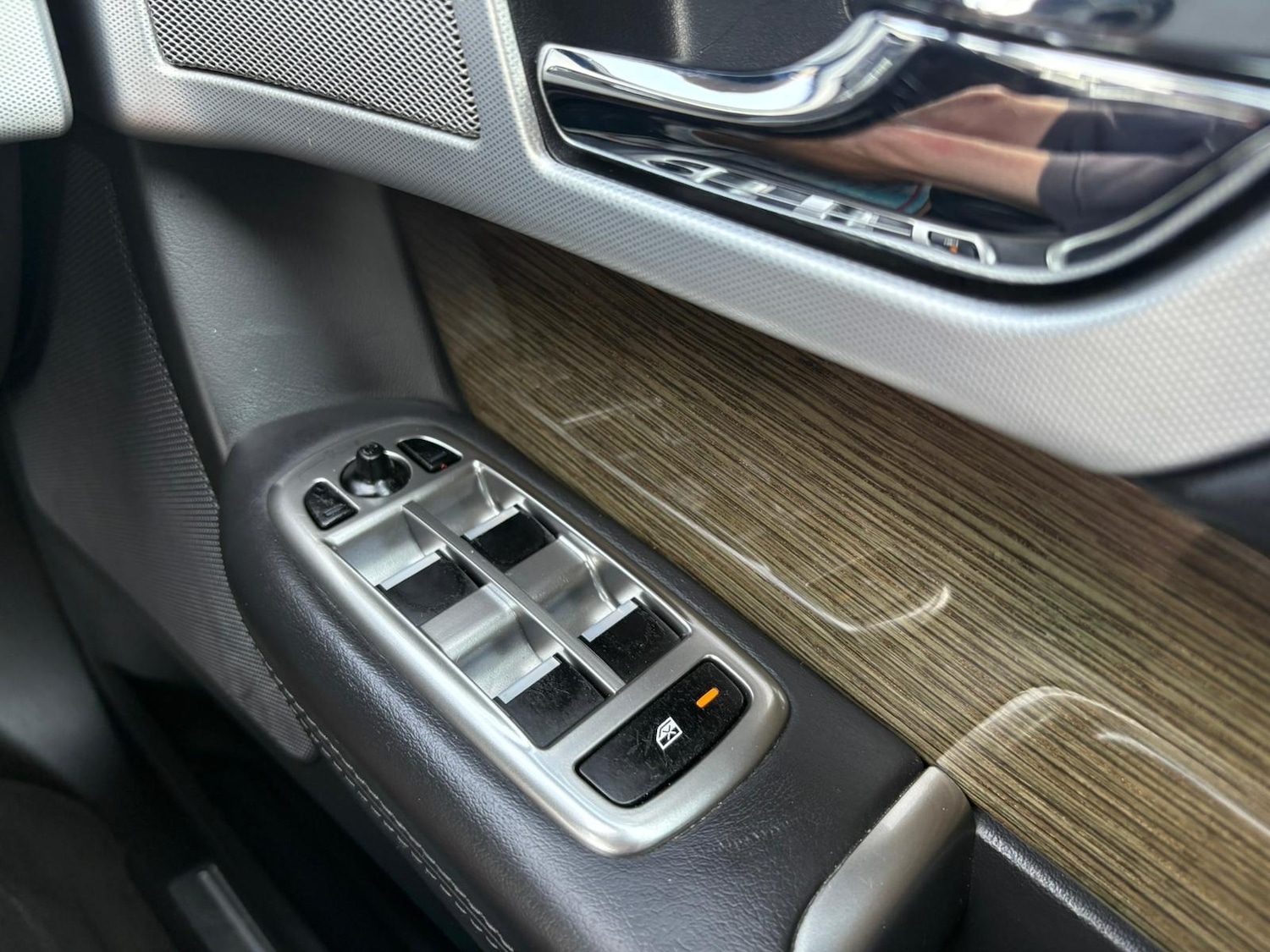 Used Jaguar XF 2012 for sale - 76541360: Photo 13