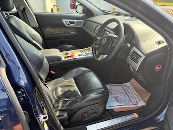 Used Jaguar XF 2012 for sale - 76541360: Photo