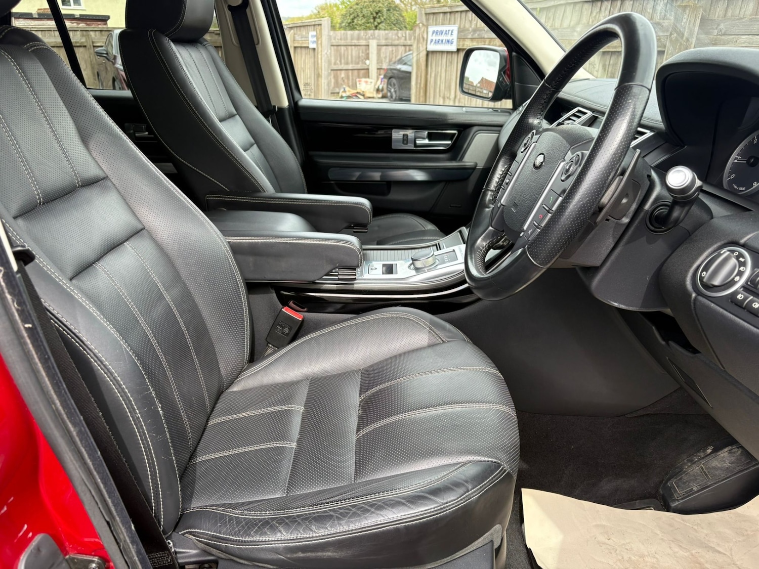 Used Land Rover Range Rover Sport 2012 for sale - 78198845: Photo 2