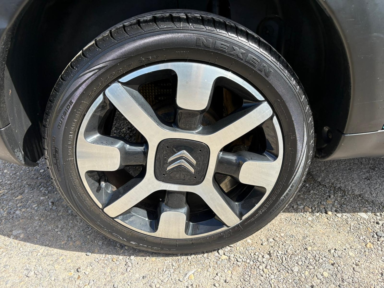 Used Citroen C4 Cactus 2016 for sale - 76809415: Photo 22