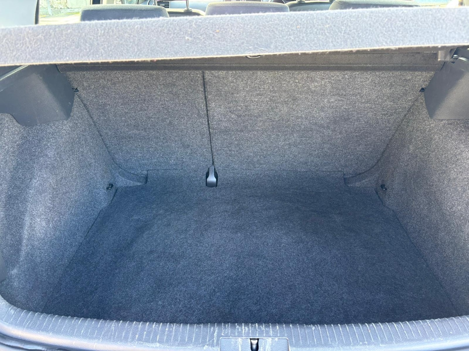 Used Volkswagen Golf 2011 for sale - 77567757: Photo 17