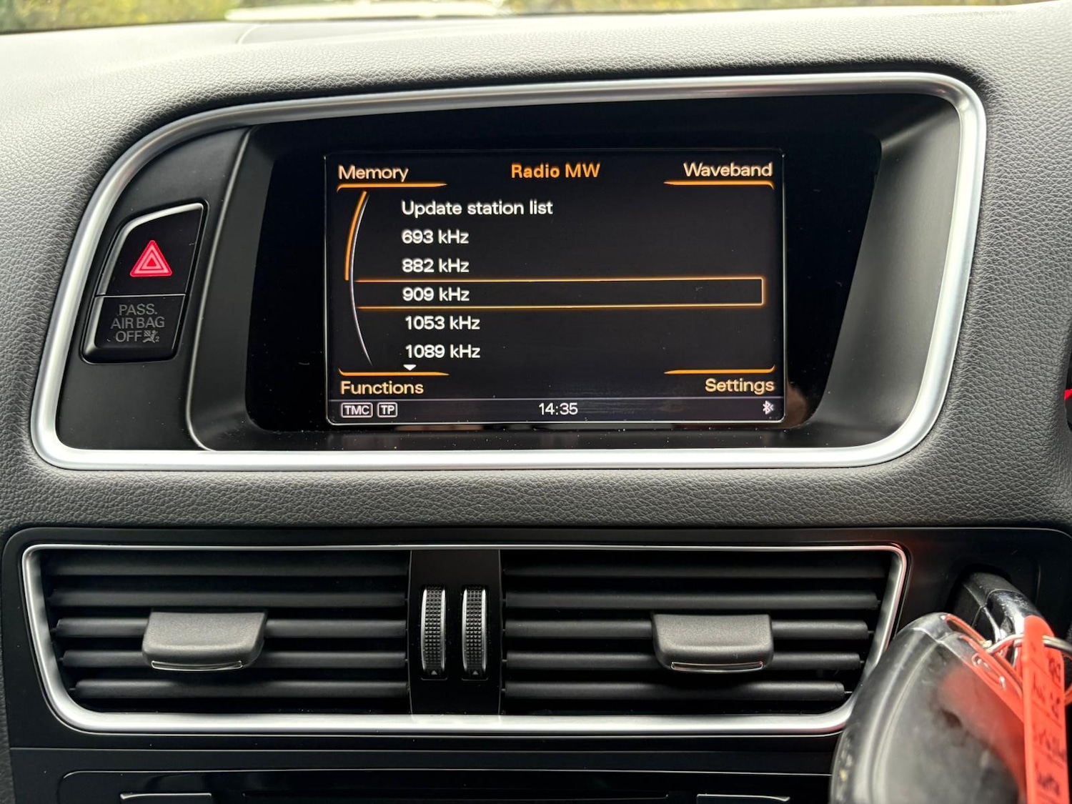 Used Audi Q5 2015 for sale - 76531613: Photo 11