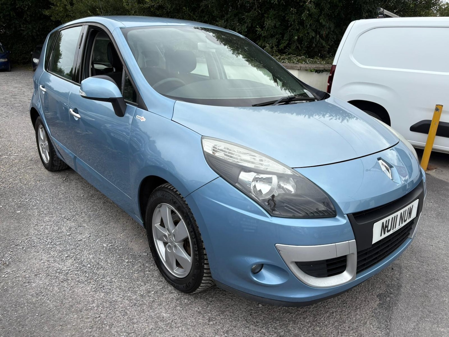 Used Renault Scenic 2011 for sale - 75511241: Photo 1