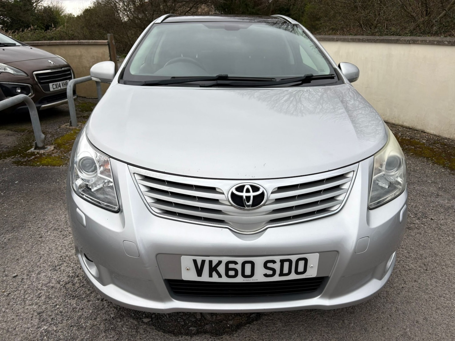 Used Toyota Avensis 2010 for sale - 78000876: Photo 16