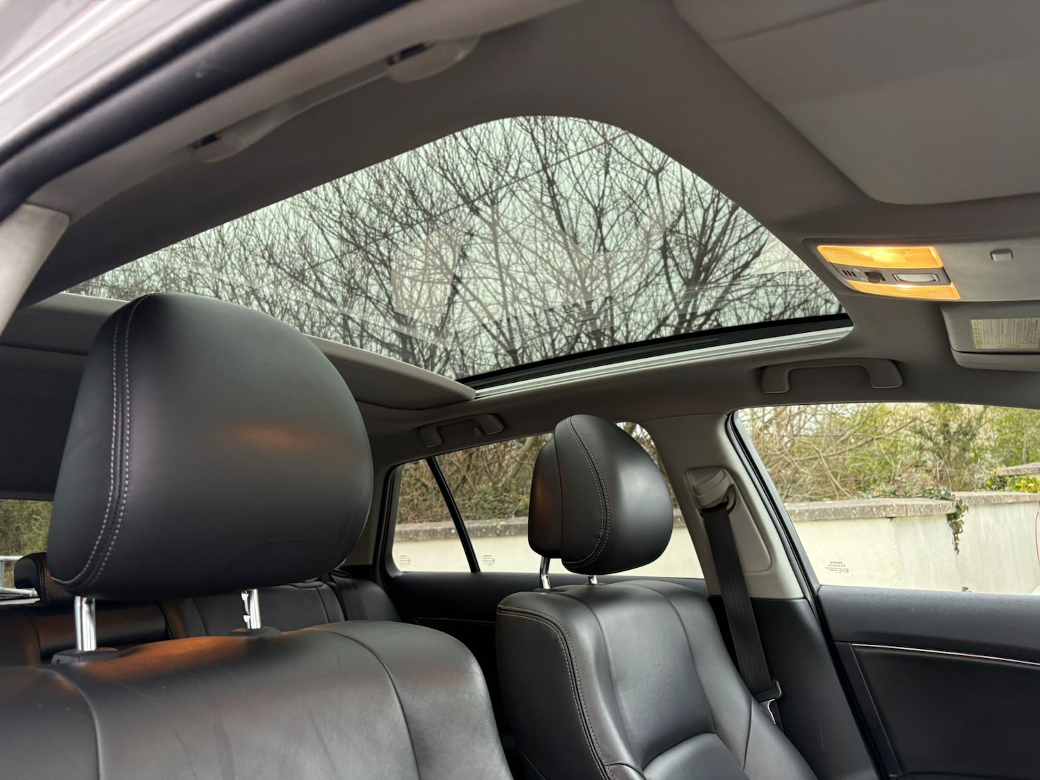 Used Toyota Avensis 2010 for sale - 78000876: Photo 18