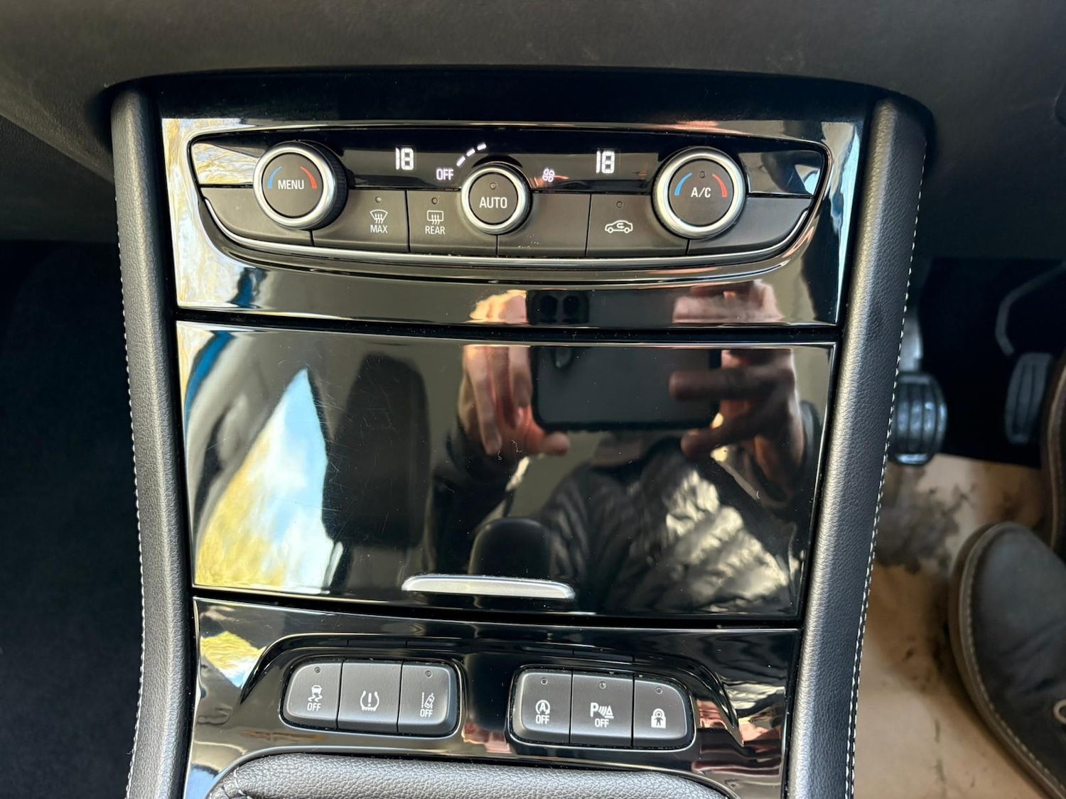 Used Vauxhall Grandland X 2018 for sale - 76352444: Photo 8