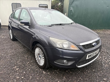 Used Ford Focus 2010 for sale - 78642107: Photo