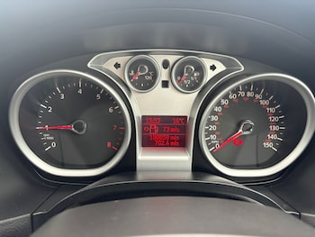 Used Ford Focus 2010 for sale - 78642107: Photo