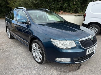 2012 (12) - 2.0 TDI CR 170 Elegance 5dr Estate