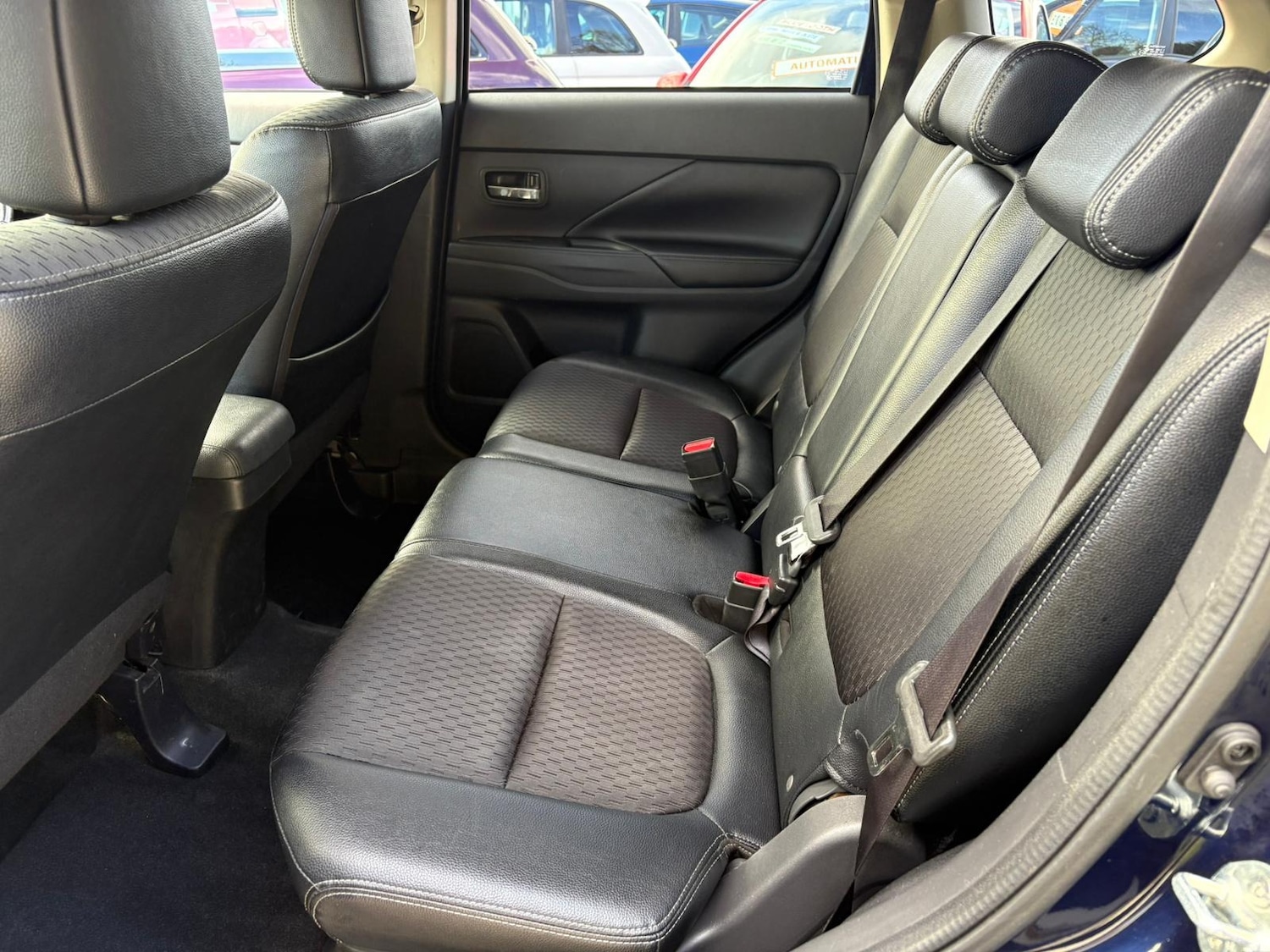 Used Mitsubishi Outlander 2015 for sale - 76340861: Photo 16