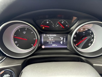 Used Vauxhall Insignia 2018 for sale - 75582950: Photo