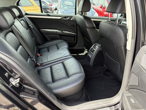 Used Skoda Superb 2010 for sale - 74791621: Photo 11
