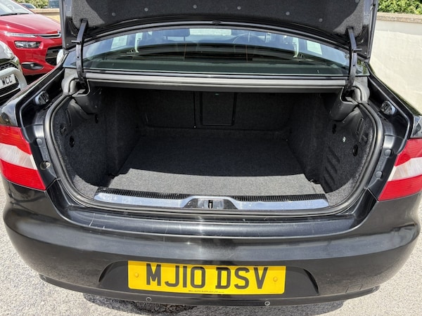 Used Skoda Superb 2010 for sale - 74791621: Photo 16