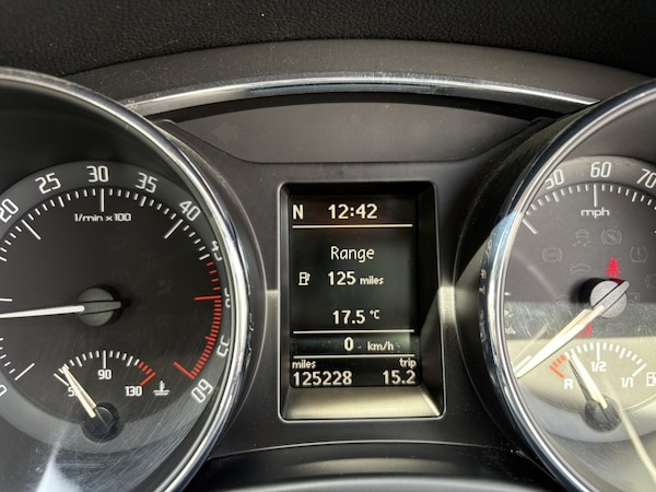 Used Skoda Superb 2010 for sale - 74791621: Photo 3