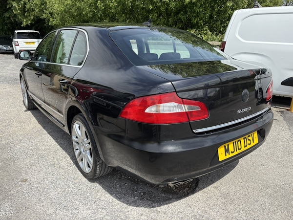 Used Skoda Superb 2010 for sale - 74791621: Photo 4