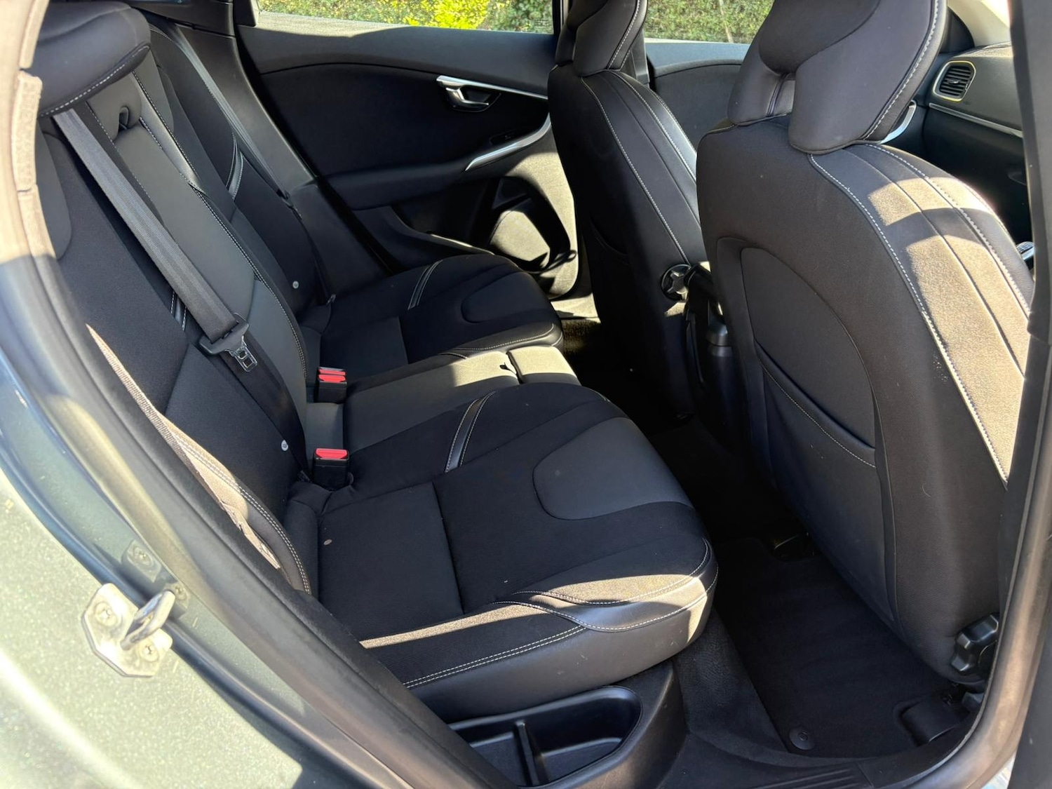 Used Volvo V40 2015 for sale - 76036265: Photo 12