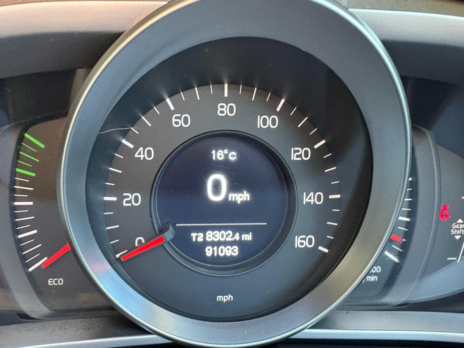 Used Volvo V40 2015 for sale - 76036265: Photo 3