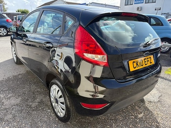 Used Ford Fiesta 2010 for sale - 75920562: Photo