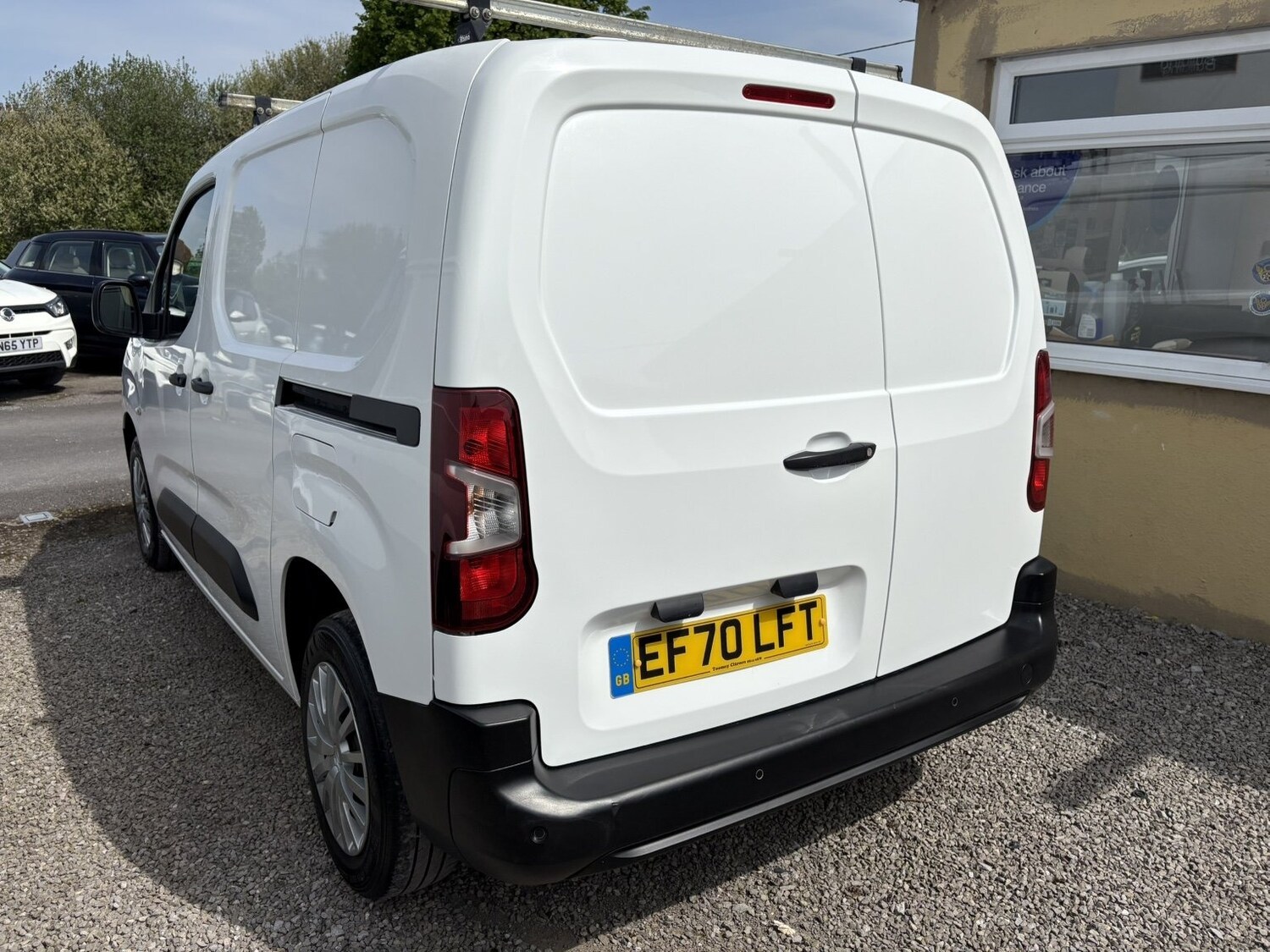 Vehicle 5