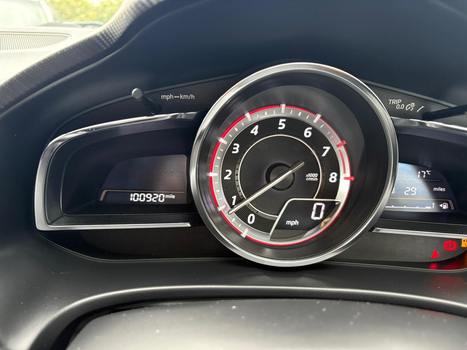 Used Mazda Mazda3 2014 for sale - 76477404: Photo 3