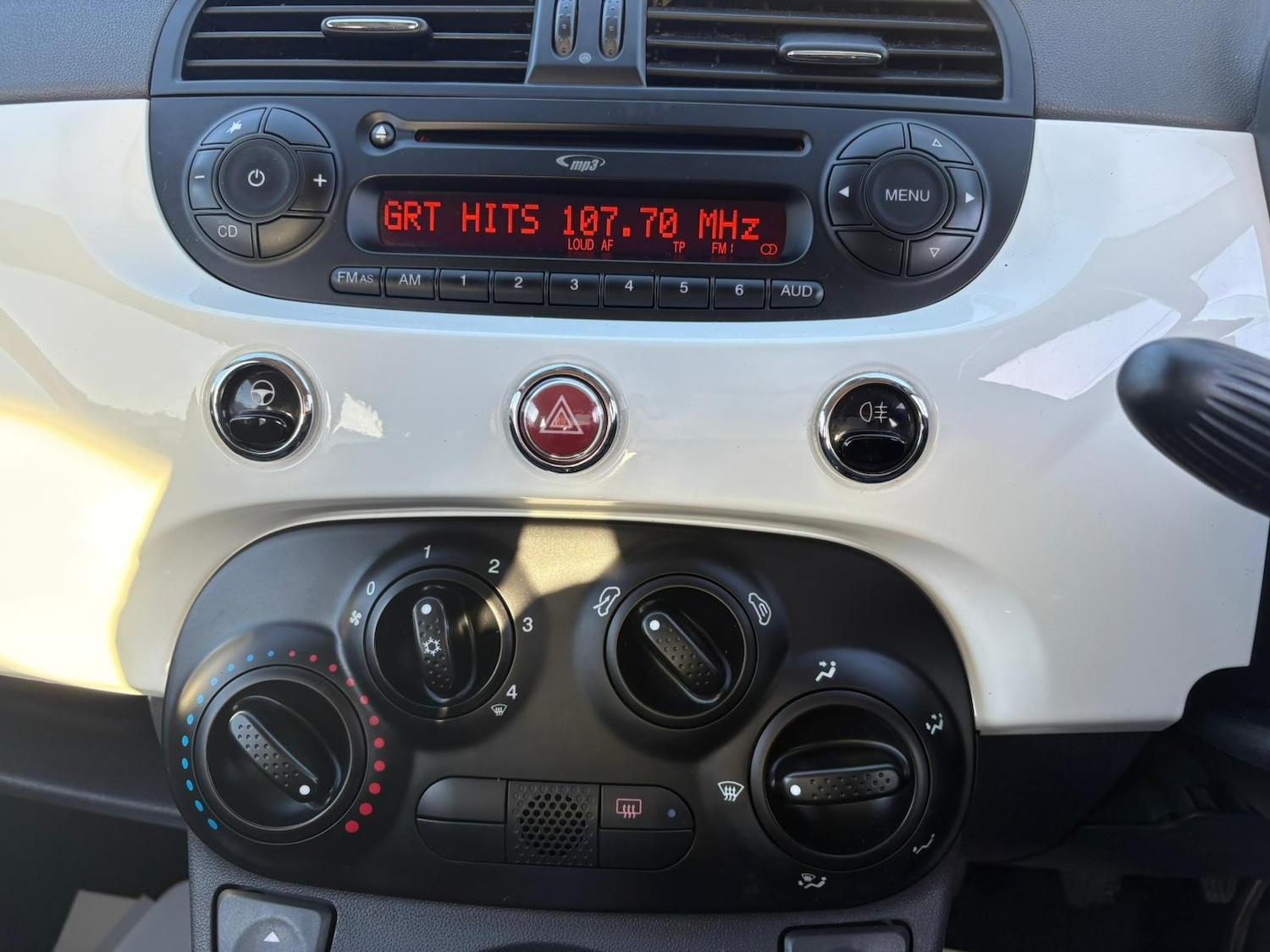 Used Fiat 500 2010 for sale - 77002090: Photo 6