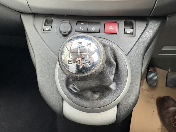 Used Peugeot Partner Tepee 2016 for sale - 72873089: Photo 25