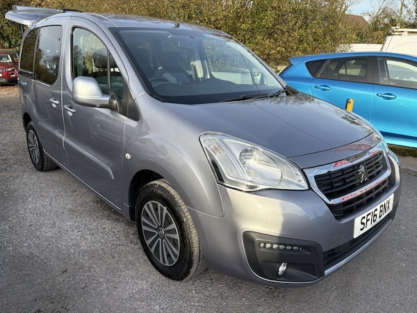 Used Peugeot Partner Tepee 2016 for sale - 72873089: Photo 2