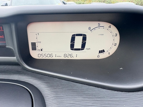 Used Citroen C3 Picasso 2014 for sale - 76299476: Photo 3