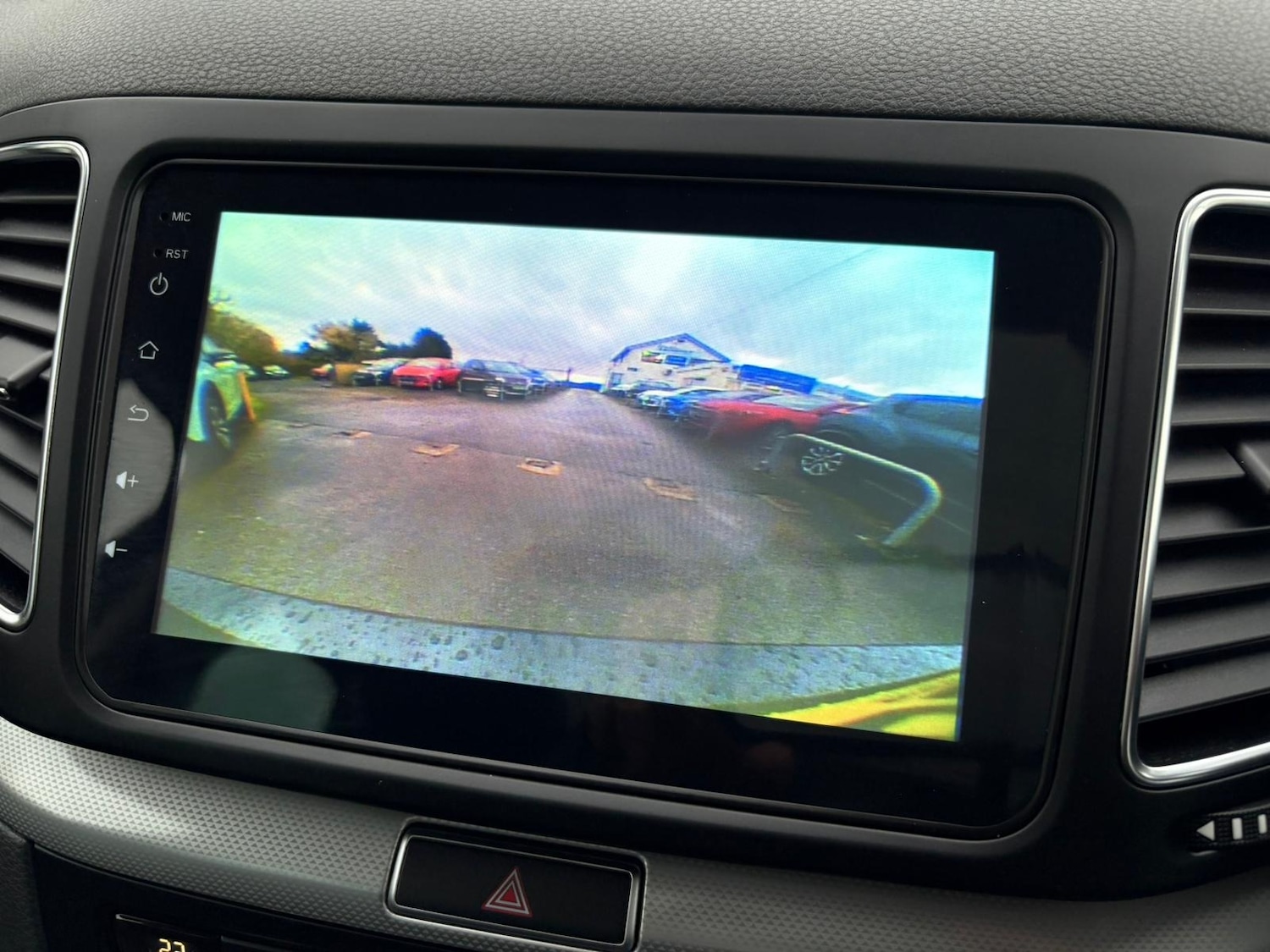 Used Volkswagen Sharan 2012 for sale - 76762199: Photo 7