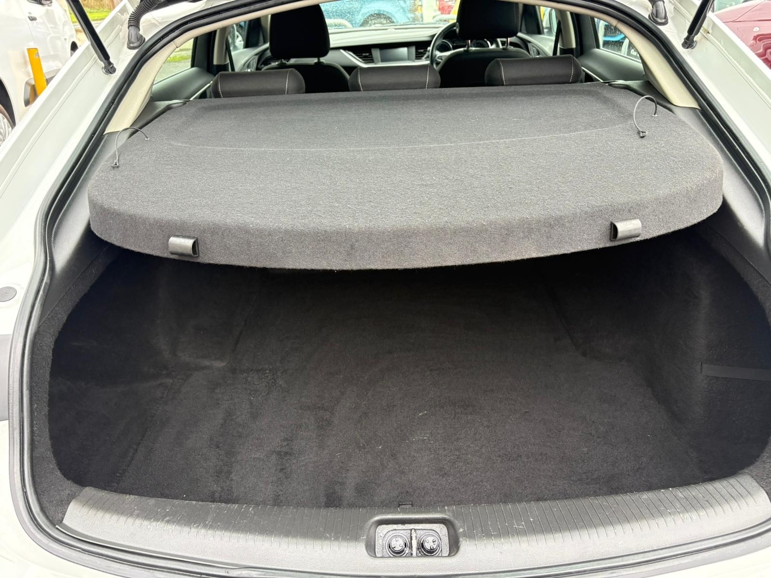 Used Vauxhall Insignia 2019 for sale - 76412817: Photo 20