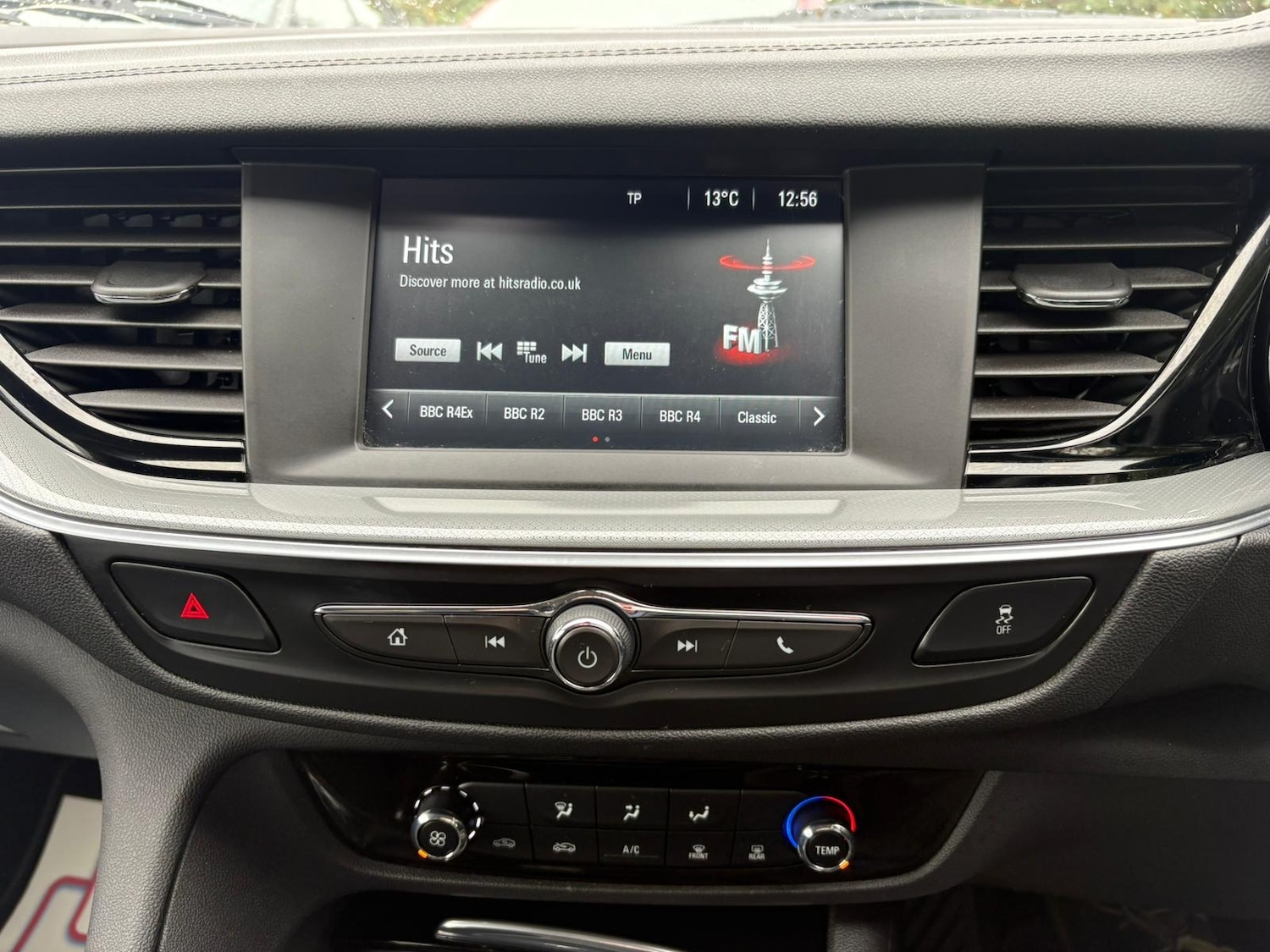 Used Vauxhall Insignia 2019 for sale - 76412817: Photo 9