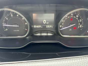 Used Peugeot 2008 2015 for sale - 74770677: Photo