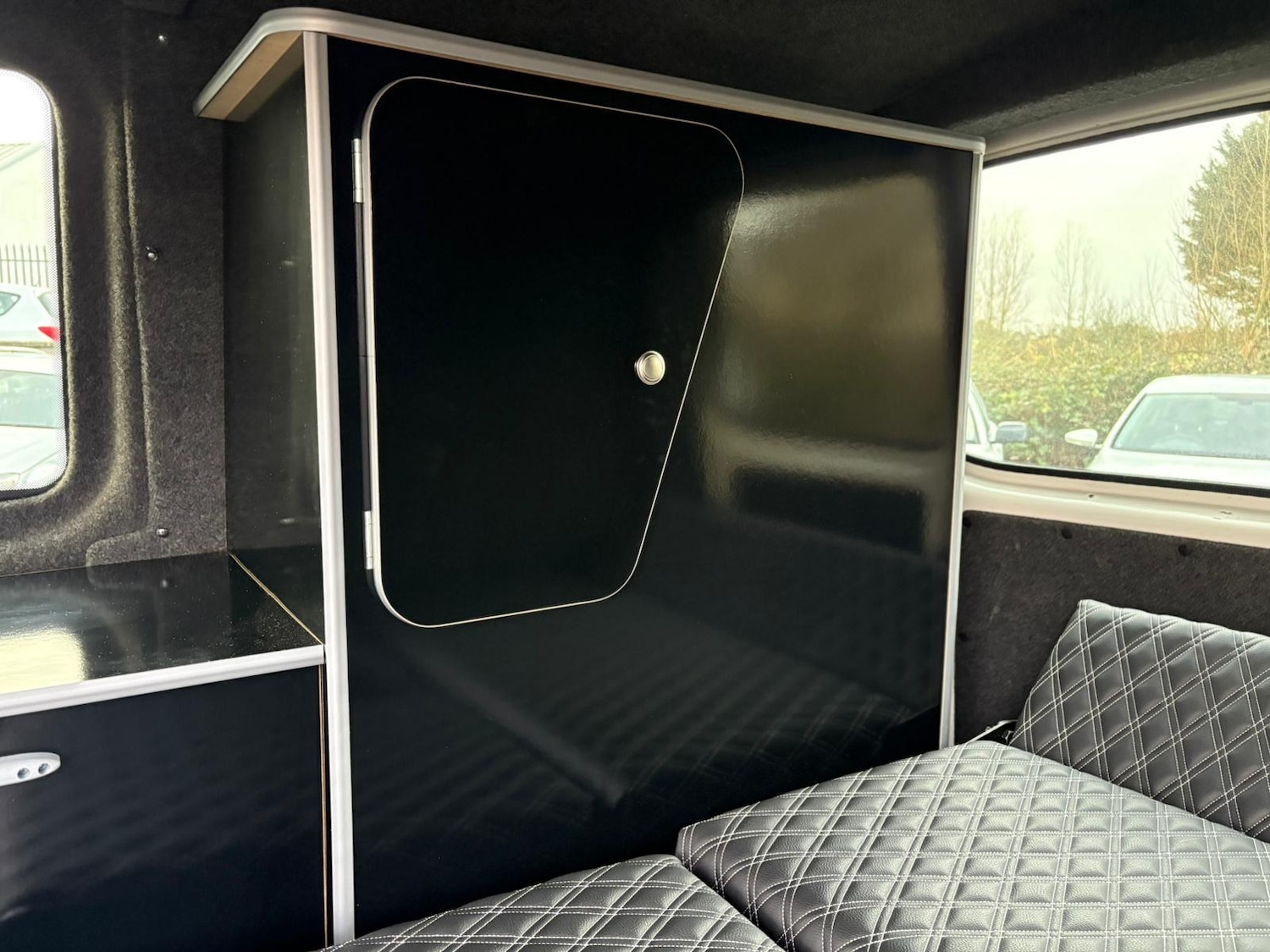 Used Volkswagen Transporter 2009 for sale - 77168017: Photo 9