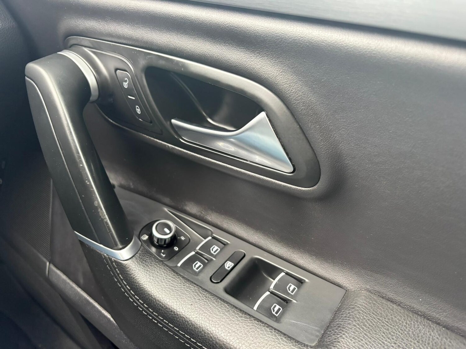 Used Volkswagen CC 2012 for sale - 77873243: Photo 17