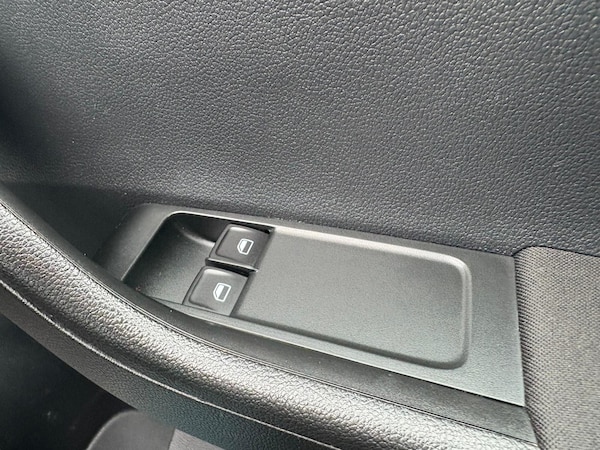 Used Skoda Fabia 2015 for sale - 76205859: Photo 12
