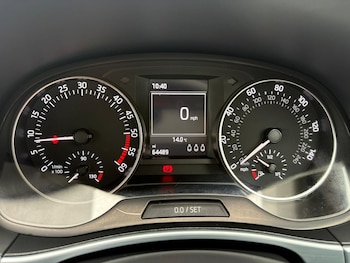 Used Skoda Fabia 2015 for sale - 76205859: Photo 3