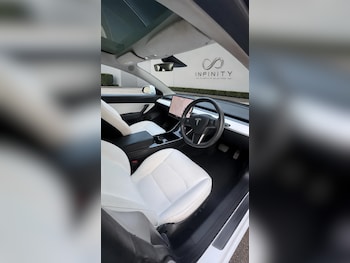 Used Tesla Model 3 2019 for sale - 79253720: Photo