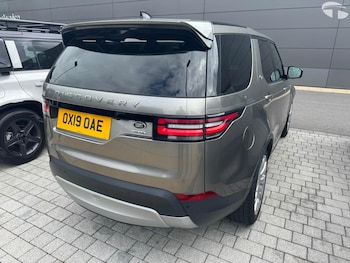 Used Land Rover Discovery 2019 for sale - 79143908: Photo