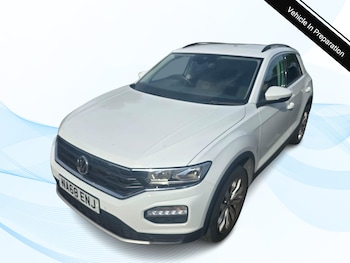 Used Volkswagen T-Roc 2018 for sale - 75985522: Photo