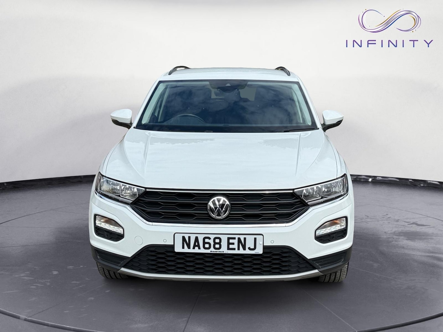 Used Volkswagen T-Roc 2018 for sale - 75985522: Photo 2