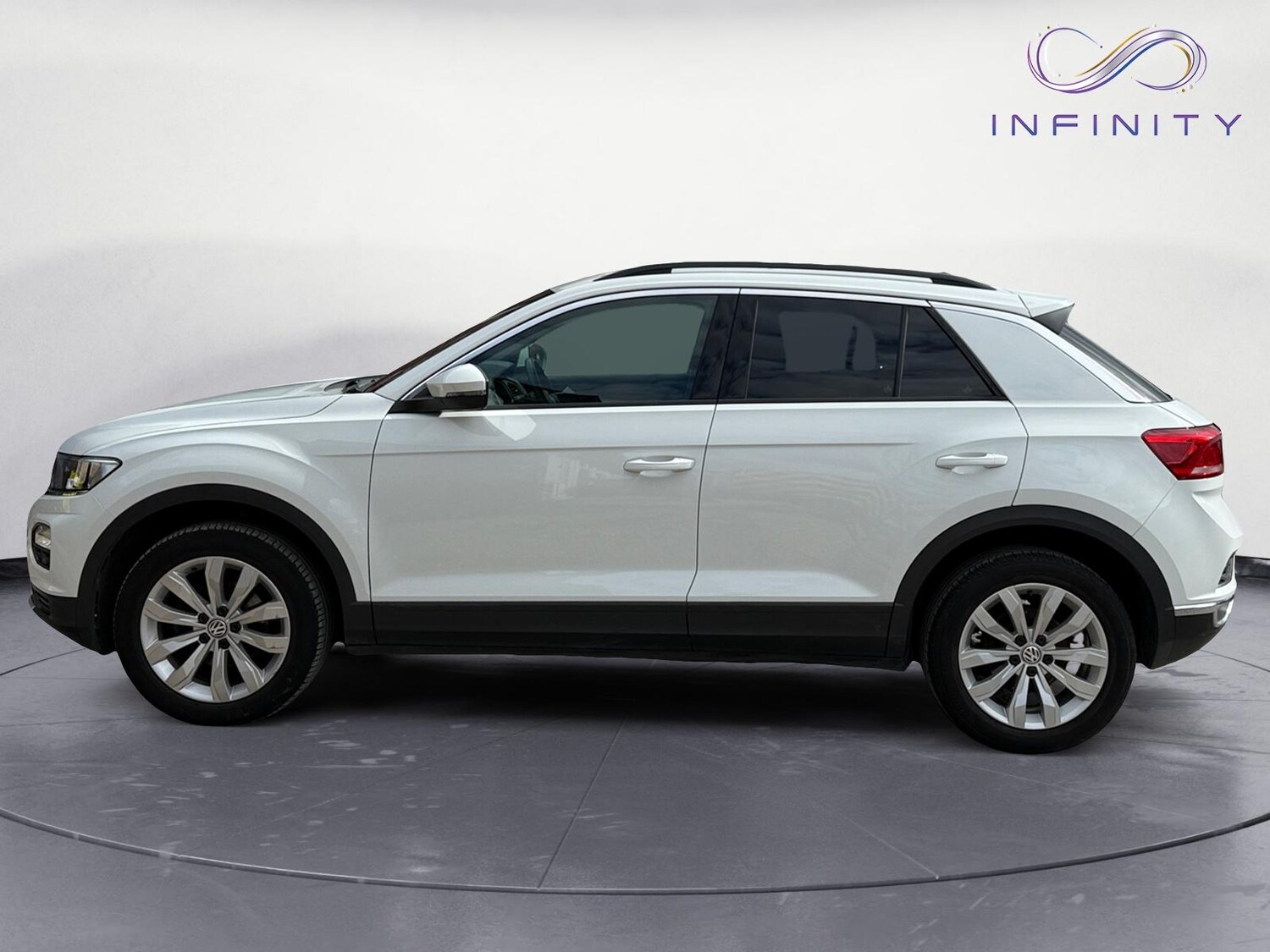 Used Volkswagen T-Roc 2018 for sale - 75985522: Photo 4